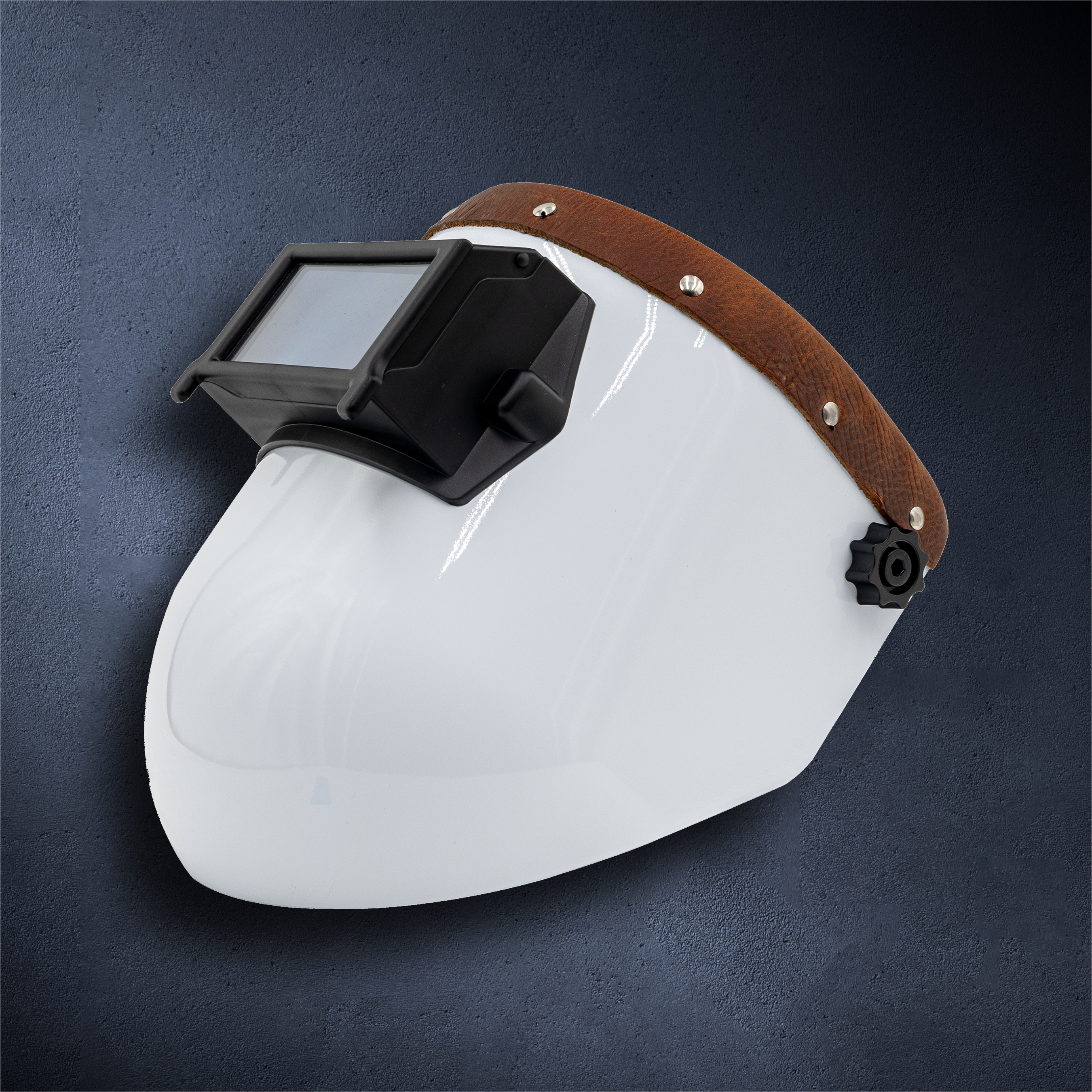 Outlaw Leather Proliner — Brown Leather Top